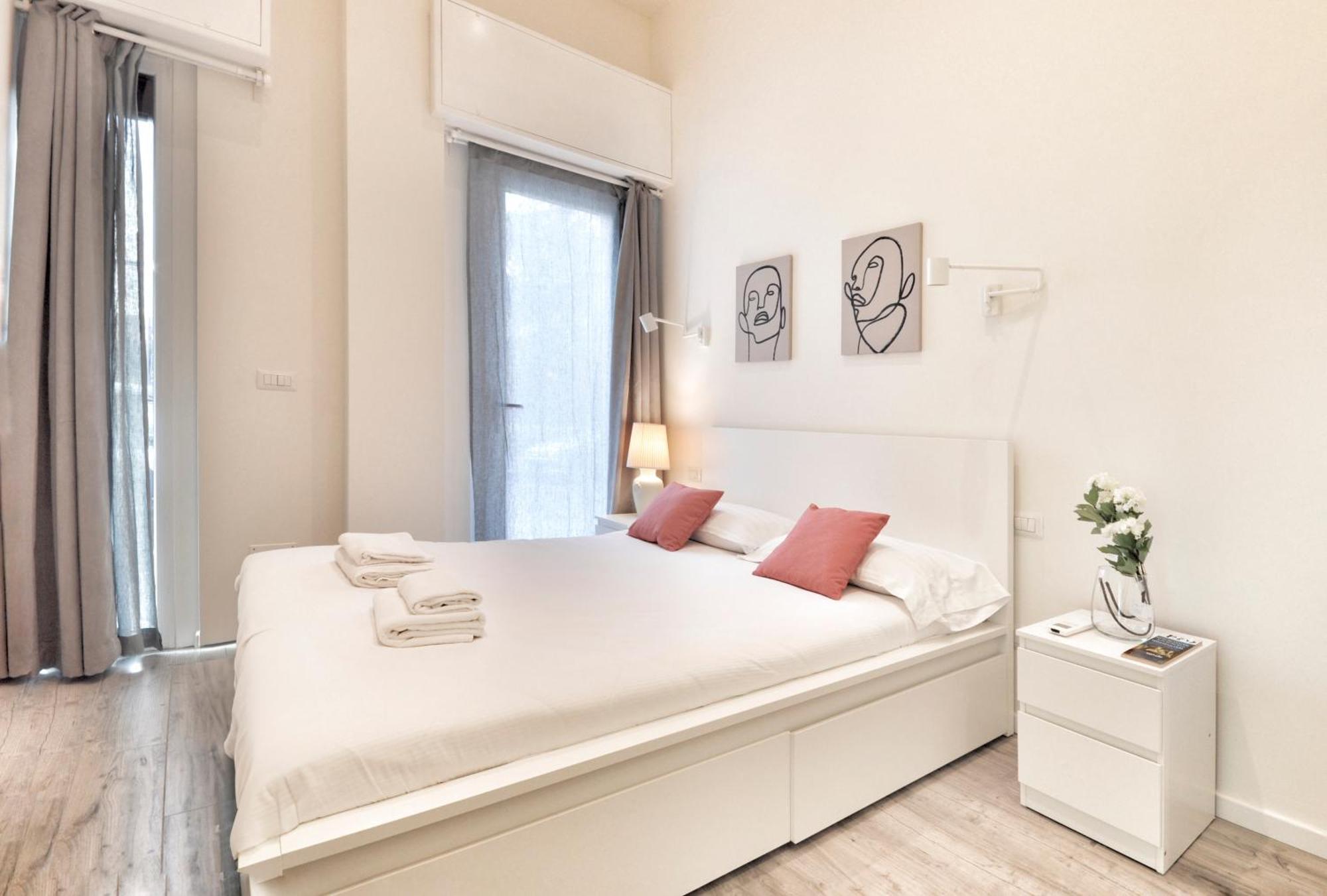 Ihost - Arganini 22 Milán